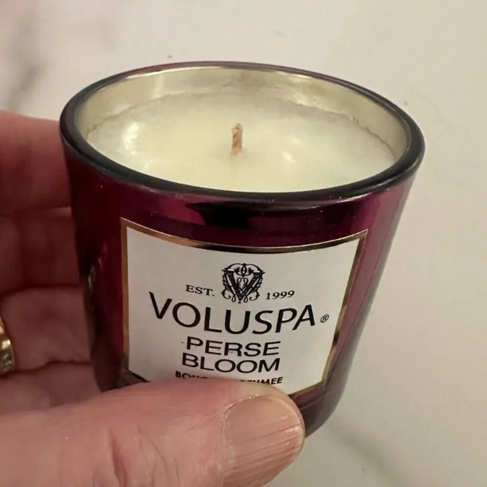 Voluspa candle. Perse Bloom. Small.